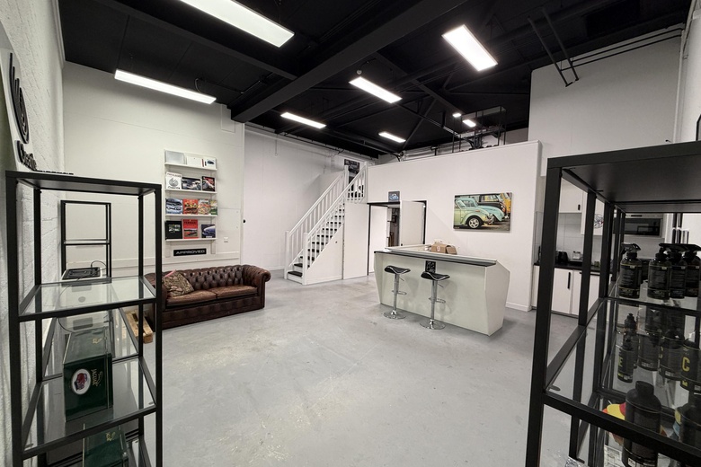 BedrijfsruimteaanKollenbergweg 40 - 42<br/> inAmsterdam