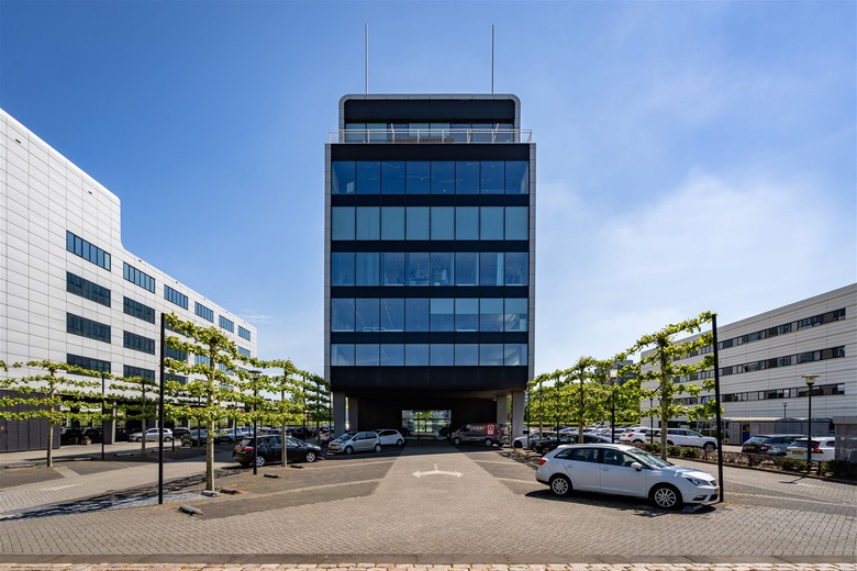 KantoorruimteaanWaalhaven O.z. 83 A<br/> inRotterdam