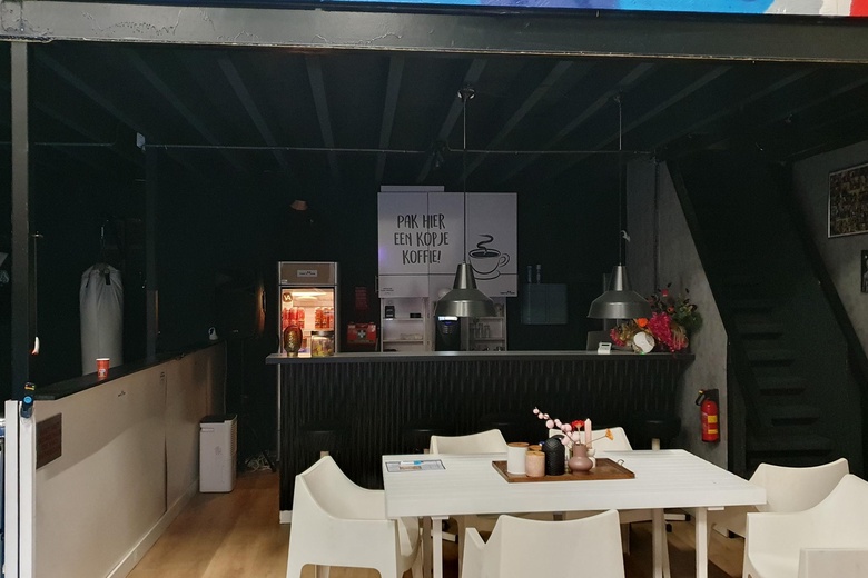 BedrijfsruimteaanVoltastraat 1 a<br/> inAlmelo BedrijfsruimteaanVoltastraat 1 a<br/> inAlmelo