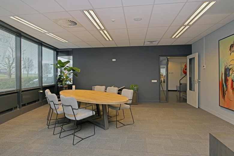 KantoorruimteaanAartsdijkweg 35<br/> inMaasdijk KantoorruimteaanAartsdijkweg 35<br/> inMaasdijk