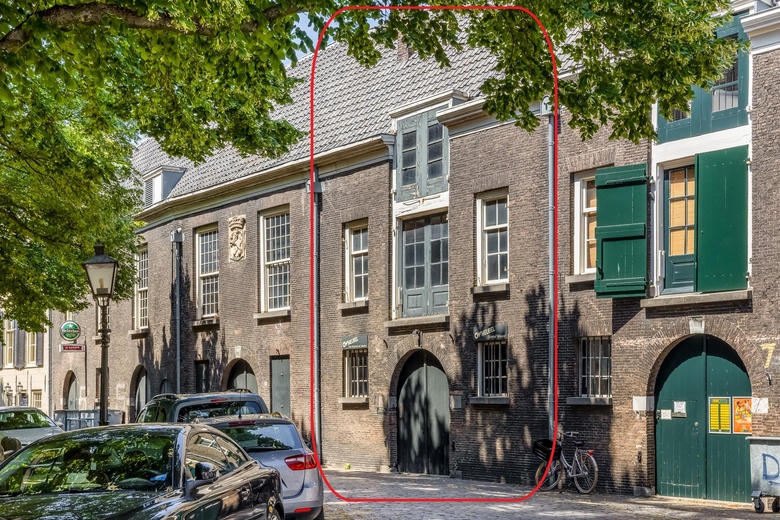 HorecaaanHouttuinen 32 A<br/> inDordrecht