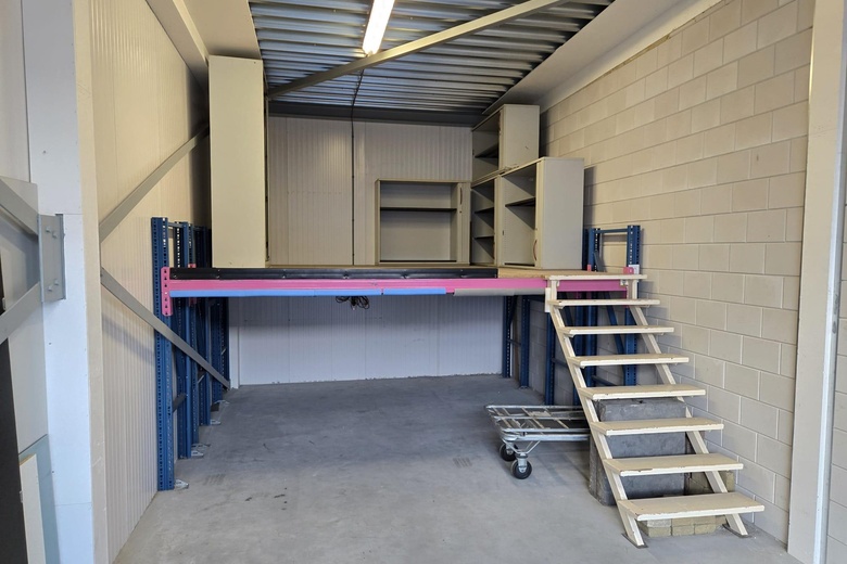 Bedrijfsruimte Alblasserdam - Kelvinring 76 j - Foto 2