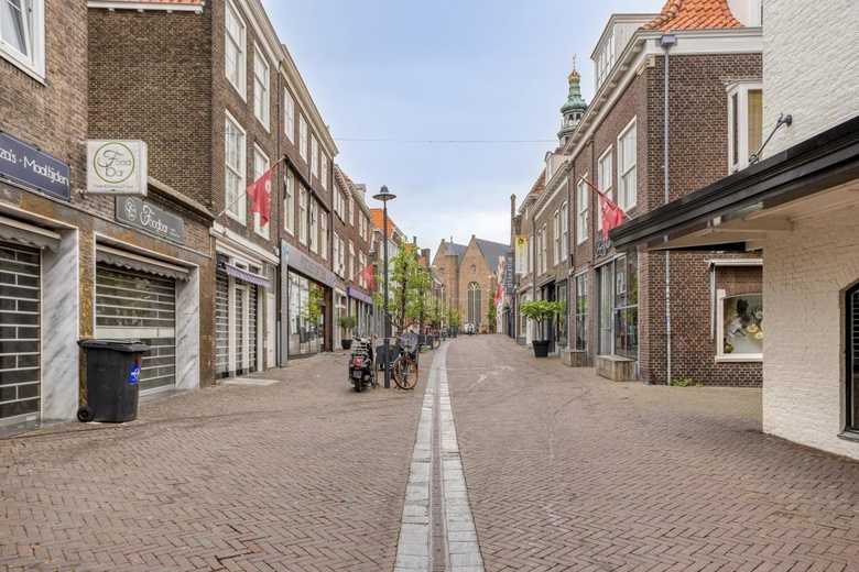 WinkelruimteaanNieuwe Burg 19<br/> inMiddelburg WinkelruimteaanNieuwe Burg 19<br/> inMiddelburg