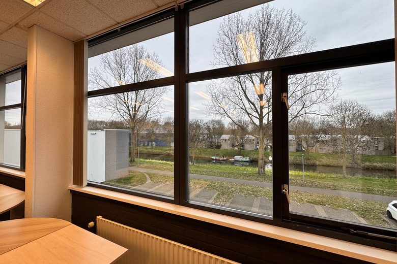 BedrijfsruimteaanMarkerkant 10 136 E<br/> inAlmere