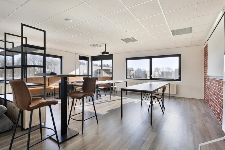 KantoorruimteaanBedrijvenpark Twente 165 a<br/> inAlmelo KantoorruimteaanBedrijvenpark Twente 165 a<br/> inAlmelo