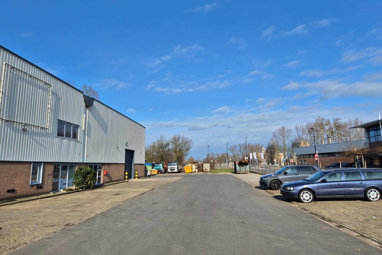 BedrijfsruimteaanSluispolderweg 4 E<br/> inZaandam