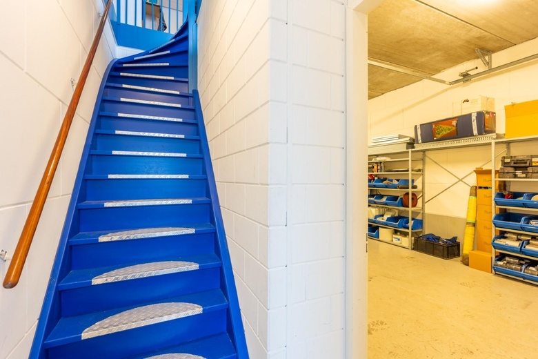 BedrijfsruimteaanSalomonstraat 22<br/> inAlkmaar BedrijfsruimteaanSalomonstraat 22<br/> inAlkmaar