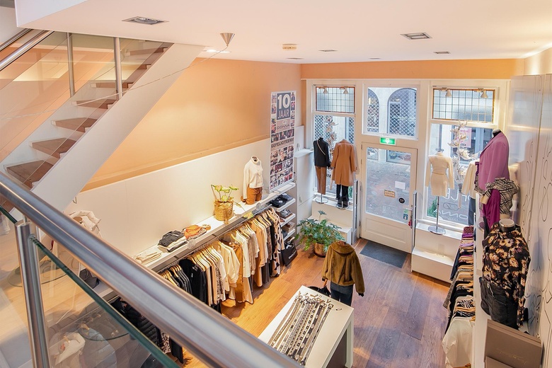 WinkelruimteaanSmedenstraat 31<br/> inDeventer WinkelruimteaanSmedenstraat 31<br/> inDeventer