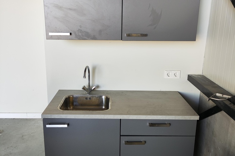 BedrijfsruimteaanBijsterhuizen 3040<br/> inWijchen BedrijfsruimteaanBijsterhuizen 3040<br/> inWijchen