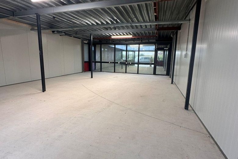 BedrijfsruimteaanCosterweg 5<br/> inVeghel BedrijfsruimteaanCosterweg 5<br/> inVeghel