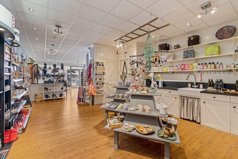 WinkelruimteaanZuidvliet 9<br/> inMaassluis WinkelruimteaanZuidvliet 9<br/> inMaassluis