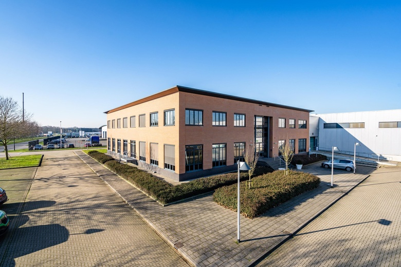 BedrijfsruimteaanVorstengrafdonk 63<br/> inOss