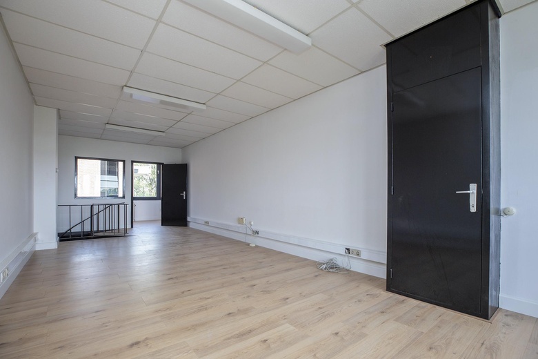 BedrijfsruimteaanHazeldonk 6045<br/> inBreda