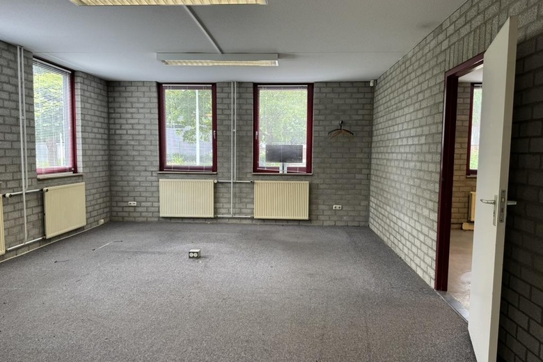 BedrijfsruimteaanHofdwarsweg 20<br/> inGeleen