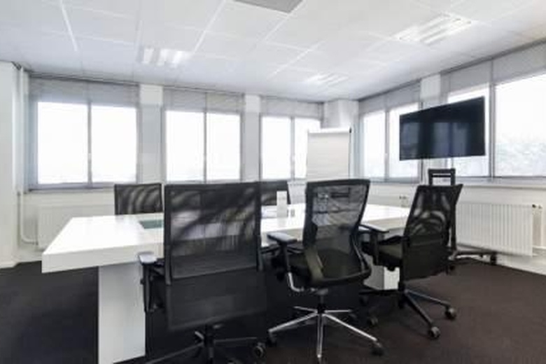 KantoorruimteaanPlatinaweg 25<br/> inDen Haag