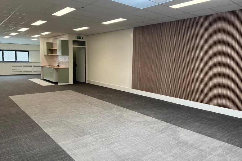 BedrijfsruimteaanLaan van Waalhaven 139A<br/> inDen Haag