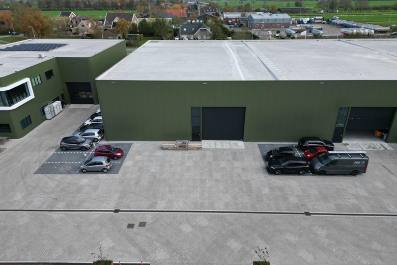 Bekijk foto 1 van Vaarsloot 2