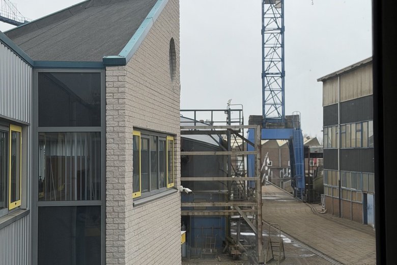 Bekijk foto 4 in  aan de  in 