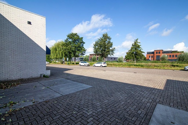BedrijfsruimteaanBroeikweg 13<br/> inSchoonhoven
