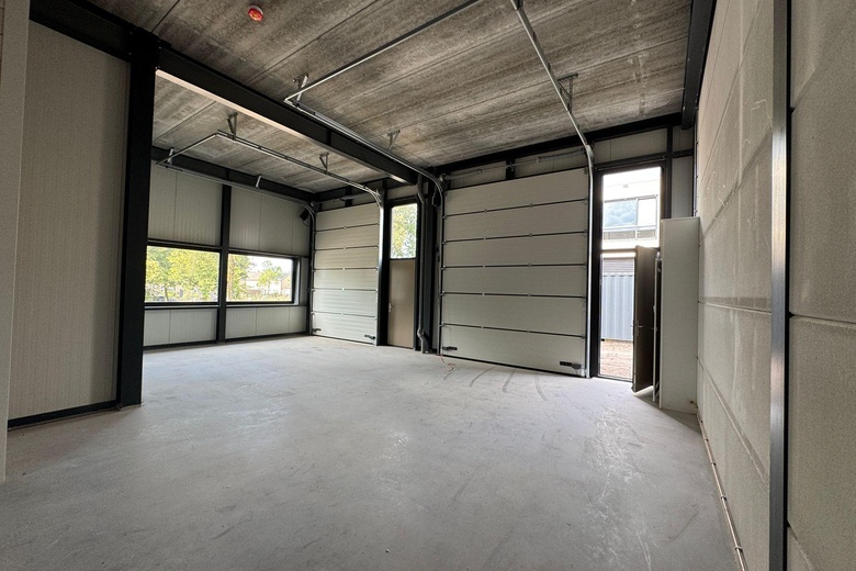 BedrijfsruimteaanHedikhuizerweg 15 A 1<br/> inDen Bosch