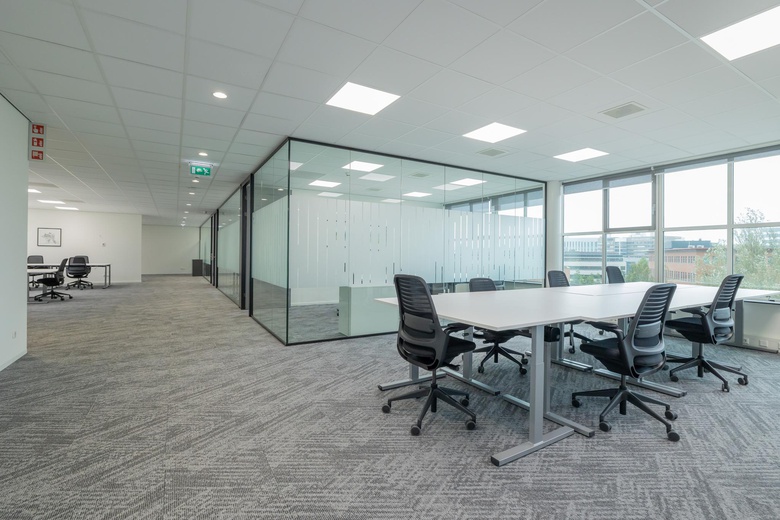 KantoorruimteaanMendelweg 32<br/> inLeiden KantoorruimteaanMendelweg 32<br/> inLeiden