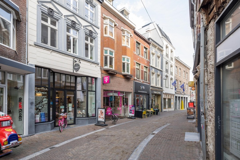 WinkelruimteaanLimbrichterstraat 5<br/> inSittard WinkelruimteaanLimbrichterstraat 5<br/> inSittard