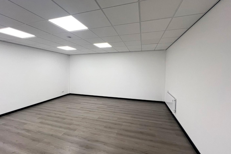 BedrijfsruimteaanSmaragd 400<br/> inDordrecht