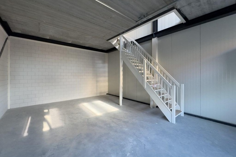 BedrijfsruimteaanSteur 422<br/> inWaddinxveen