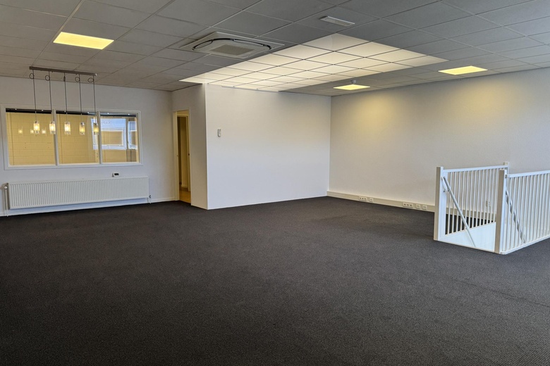 BedrijfsruimteaanWeteringpad 58<br/> inSoest BedrijfsruimteaanWeteringpad 58<br/> inSoest