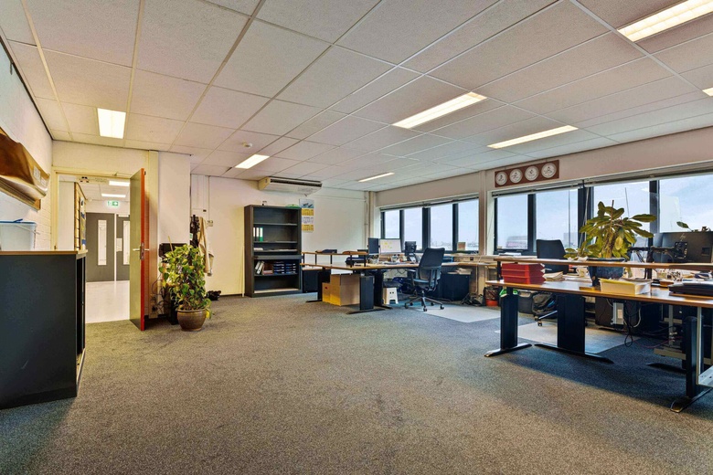 KantoorruimteaanMercuriusweg 10<br/> inSchiedam