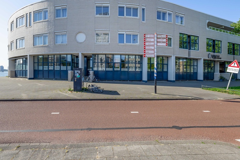 KantoorruimteaanMaasboulevard 118<br/> inRotterdam