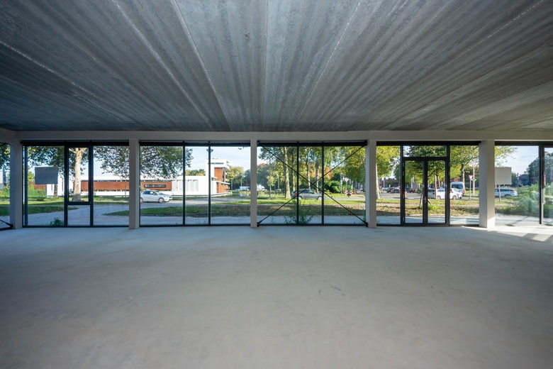BedrijfsruimteaanHeliumweg 4<br/> inAmersfoort BedrijfsruimteaanHeliumweg 4<br/> inAmersfoort