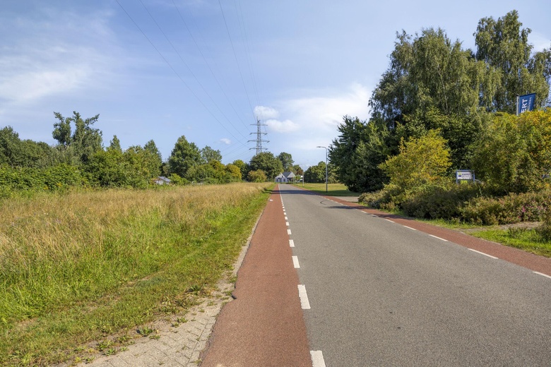 BedrijfsruimteaanLage Weide 25<br/> inWarnsveld BedrijfsruimteaanLage Weide 25<br/> inWarnsveld