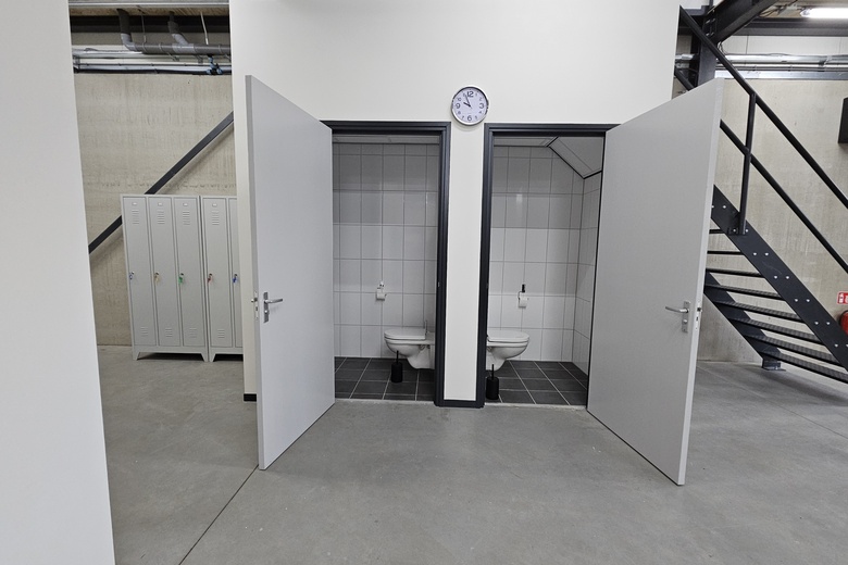 Bekijk foto 5 in  aan de  in 