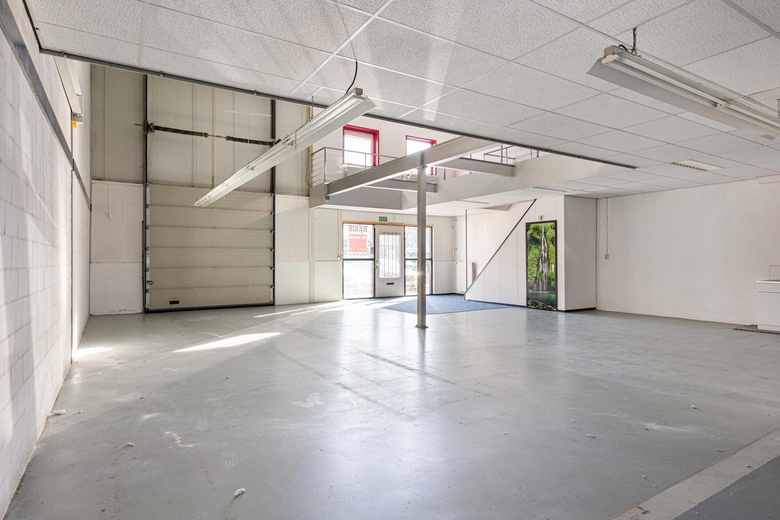 BedrijfsruimteaanEuromarkt 129<br/> inAlphen aan den Rijn