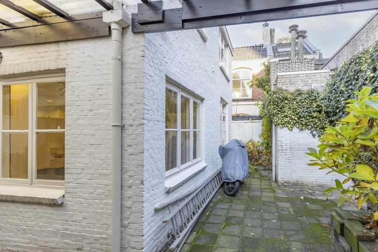 WinkelruimteaanWillem II-straat 44<br/> inTilburg WinkelruimteaanWillem II-straat 44<br/> inTilburg