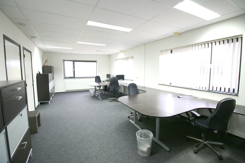 BedrijfsruimteaanVan Voordenpark 6 k<br/> inZaltbommel