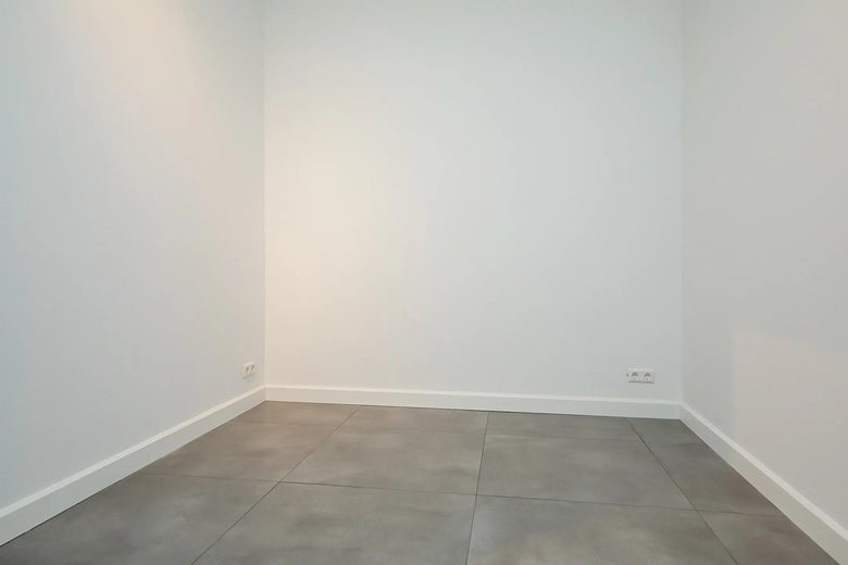 BedrijfsruimteaanAmbachtsweg 11 c<br/> inOosthuizen