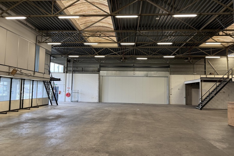 BedrijfsruimteaanZuideinde 44<br/> inBarendrecht