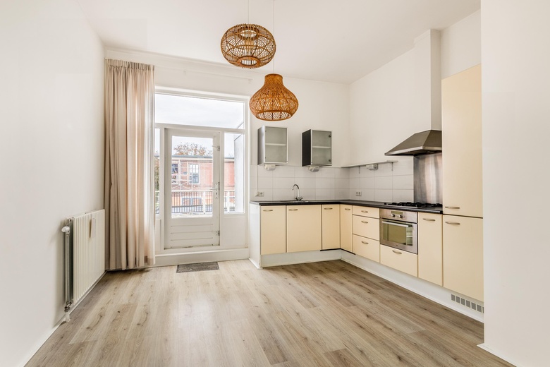 WinkelruimteaanZeestraat 44<br/> inBeverwijk WinkelruimteaanZeestraat 44<br/> inBeverwijk