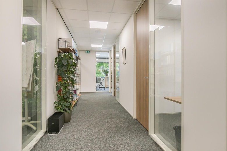 KantoorruimteaanHuis ter Heideweg 24 - 28<br/> inZeist