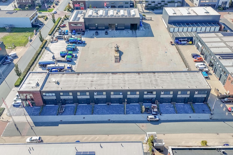 BedrijfsruimteaanSteenfabriekstraat 19 - 39<br/> inBergambacht BedrijfsruimteaanSteenfabriekstraat 19 - 39<br/> inBergambacht