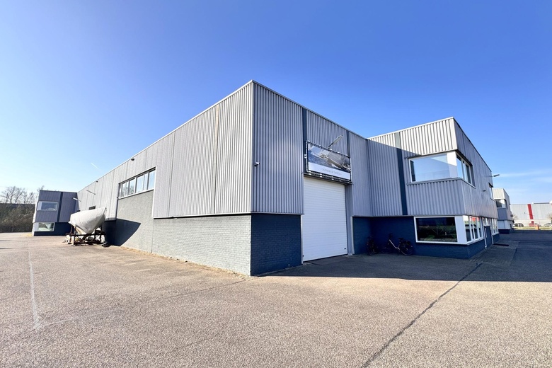 BedrijfsruimteaanSchimminck 15<br/> inZaltbommel BedrijfsruimteaanSchimminck 15<br/> inZaltbommel