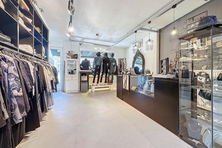 WinkelruimteaanNieuwstraat 39<br/> inSluis WinkelruimteaanNieuwstraat 39<br/> inSluis
