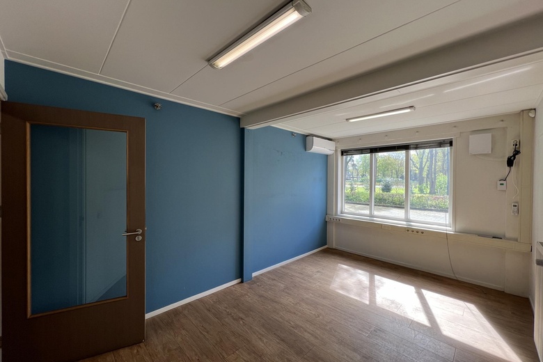 KantoorruimteaanKalkoenweg 40<br/> inErmelo KantoorruimteaanKalkoenweg 40<br/> inErmelo