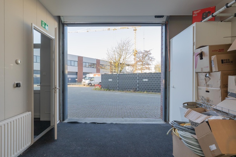 BedrijfsruimteaanVennestraat 11 V<br/> inLisse BedrijfsruimteaanVennestraat 11 V<br/> inLisse