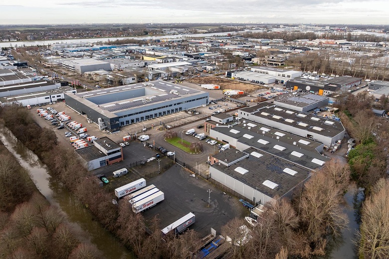 BedrijfsruimteaanZernikestraat 67<br/> inDordrecht