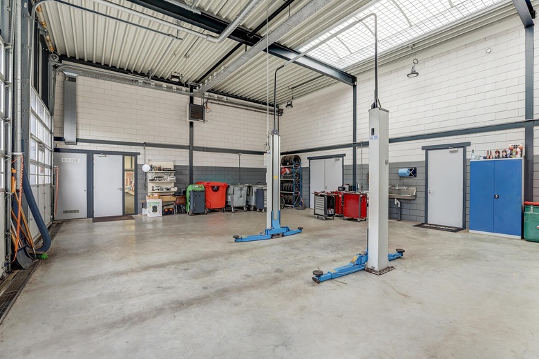 BedrijfsruimteaanA.H.G. Fokkerstraat 16 A<br/> inAssen