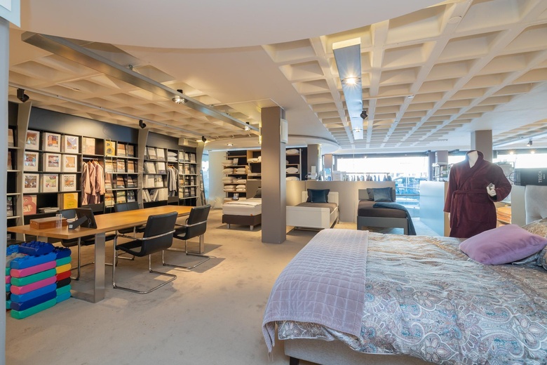 WinkelruimteaanKanaalstraat 94<br/> inLisse WinkelruimteaanKanaalstraat 94<br/> inLisse