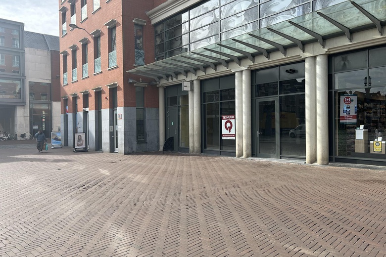 WinkelruimteaanStatenplein 125<br/> inDordrecht WinkelruimteaanStatenplein 125<br/> inDordrecht